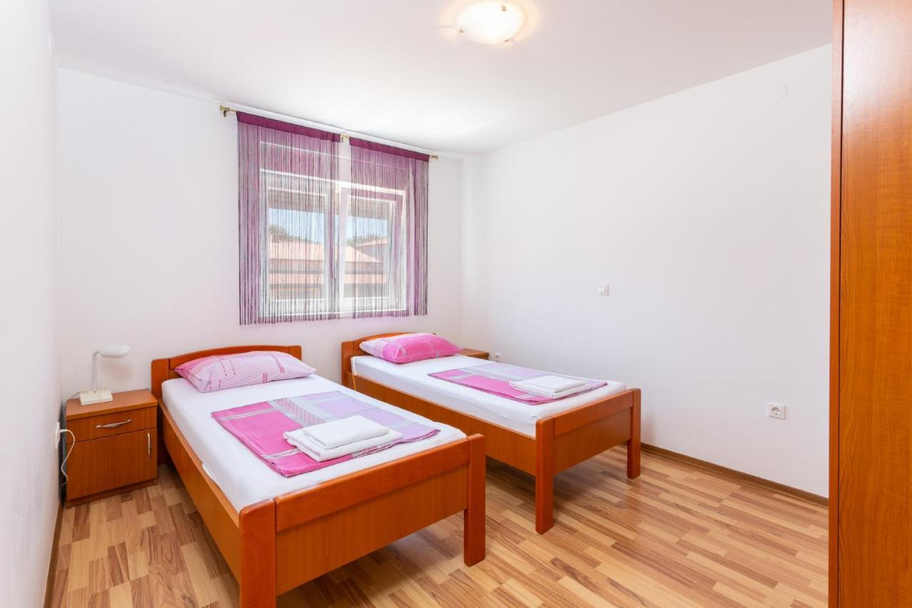 Hotel Dragan K1 Medolino Esterno foto
